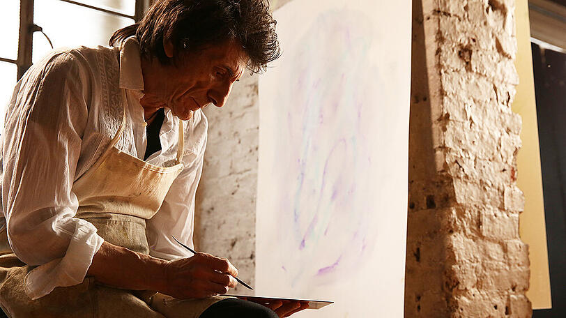 "Ronnie Wood - Somebody Up There Likes Me": Ron Wood hat zwei große Talente, Musik und Malerei