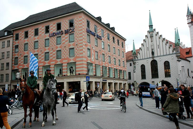 München bereitet sich für die große Feier zur Deutschen Einheit vor. Die Bilder