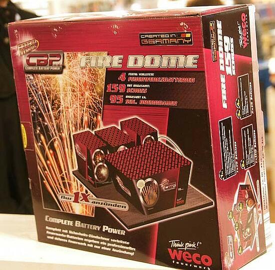 Wer&rsquo;s etwas günstiger mag, kauft den kleinen Baller-Bruder namens &bdquo;Fire Dome&ldquo; für 49,95 Euro.