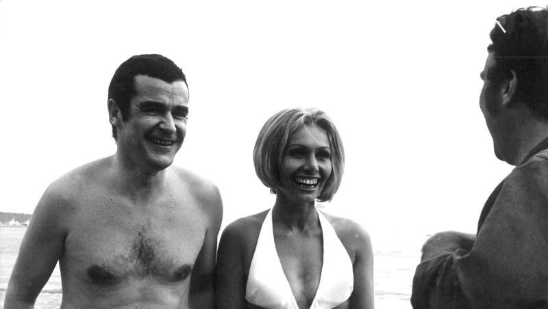 Die deutschen "Aufklärungspioniere" Oswalt Kolle und Ruth Gassmann 1969 in Cannes. Die deutschen "Aufklärungspioniere" Oswalt Kolle und Ruth Gassmann 1969 in Cannes.