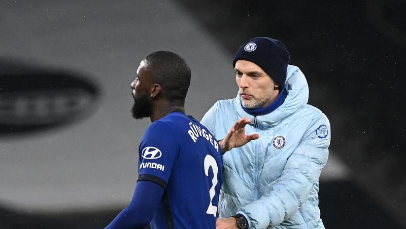 Trainer Thomas Tuchel (r) und Antonio Rudiger treffen mit dem FC Chelsea auf Real Madrid.