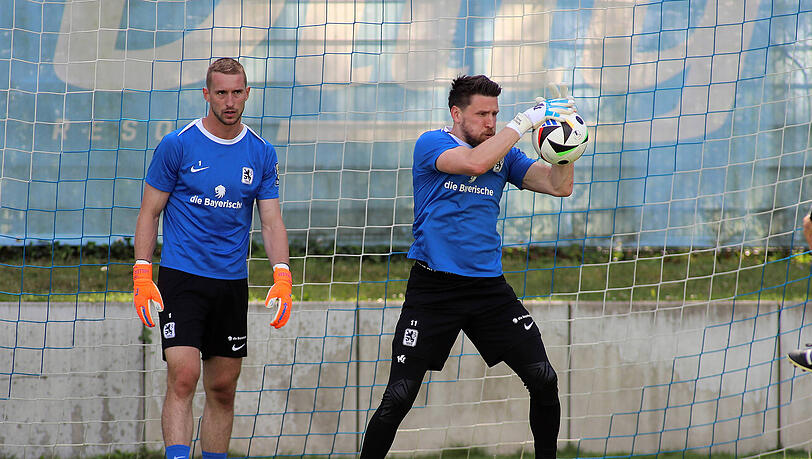 Marco Hiller (l.) und  René Vollath im Löwen-Training.