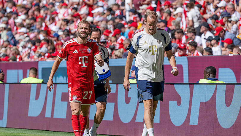 Für Konrad Laimer war die Partie gegen Leipzig schon nach wenigen Minuten beendet. Für Konrad Laimer war die Partie gegen Leipzig schon nach wenigen Minuten beendet.