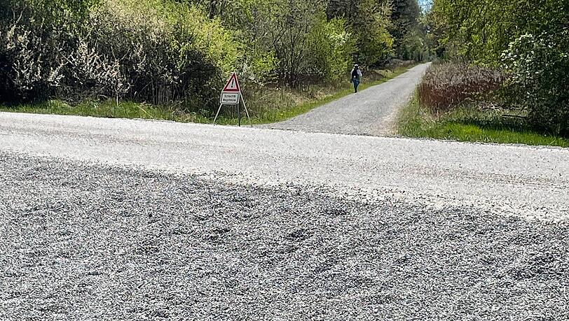 &Uuml;ber Kies-Radwege im Perlacher Forst &auml;rgern sich viele Radler. Auf einer Strecke wird es nun besser.