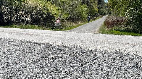 &Uuml;ber Kies-Radwege im Perlacher Forst &auml;rgern sich viele Radler. Auf einer Strecke wird es nun besser.
