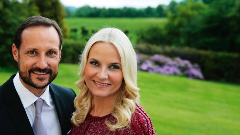 .. wie in Norwegen Kronprinz Haakon und Mette-Marit. .. wie in Norwegen Kronprinz Haakon und Mette-Marit.