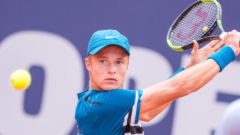 Talent Rudolf Molleker hat beim Tennisturnier in Hamburg das Achtelfinale erreicht. Talent Rudolf Molleker hat beim Tennisturnier in Hamburg das Achtelfinale erreicht.