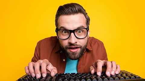 Tanzende Würmer, palavernde Bots, spannende Quizzes: Das Internet hat für alle etwas, um sich die Langeweile zu vertreiben.