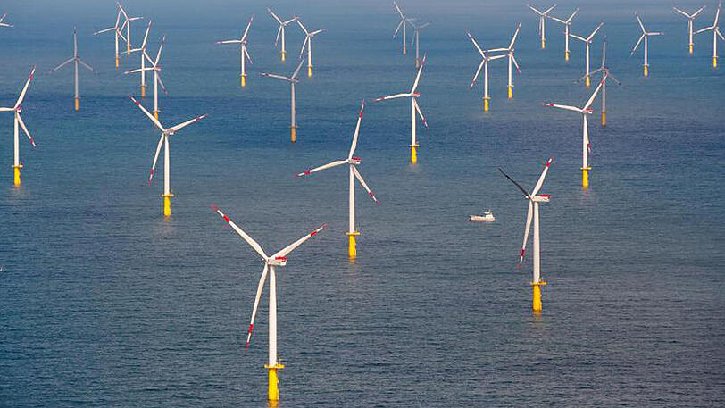 Der Offshore-Windpark Butendiek etwa 30 Kilometer vor der Insel Sylt in der Nordsee.