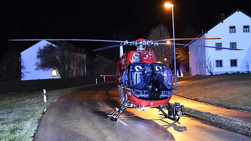 ...und kam mit einem Rettungshubschrauber in eine Klinik.
