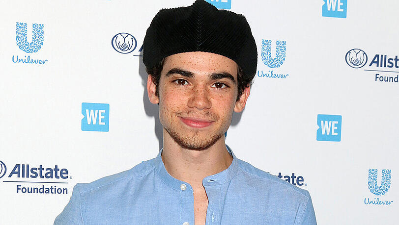 Cameron Boyce wurde nur 20 Jahre alt. Cameron Boyce wurde nur 20 Jahre alt.