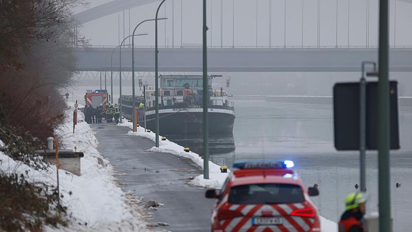 Die Einsatzkr&auml;fte waren am Vormittag vor Ort.