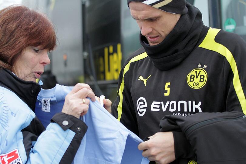 Die Dortmunder auf dem Trainingsgelände der Löwen