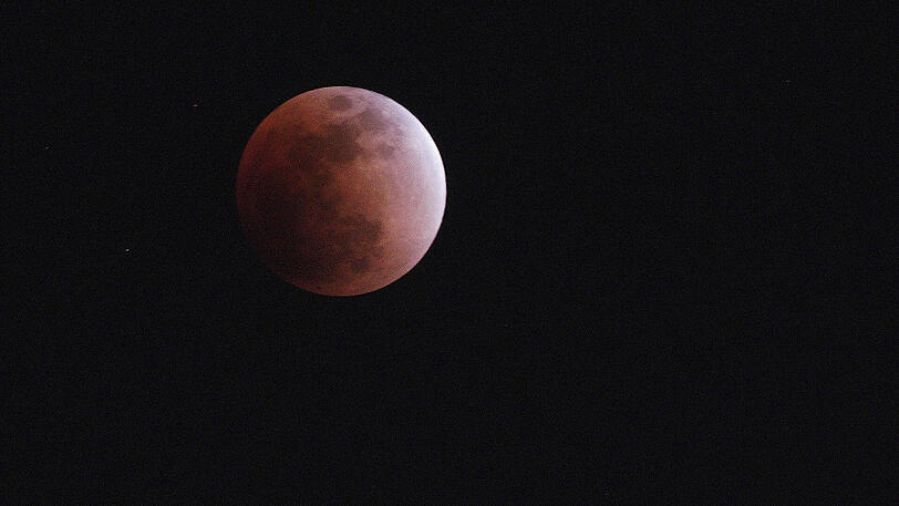 Totale Mondfinsternis in Japan