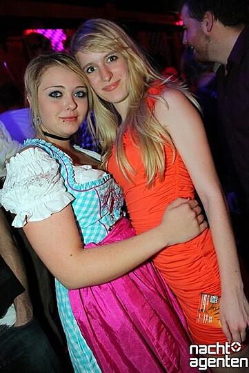 Heiße After Wiesn in der Nachtgalerie: Mehr Partybilder finden Sie auf www.nachtagenten.de