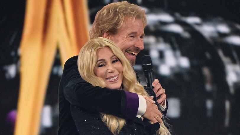 Cher und Thomas Gottschalk verbindet eine jahrelange Freundschaft. Cher und Thomas Gottschalk verbindet eine jahrelange Freundschaft.