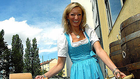 Köln ist zum Flirten besser, finder Monika Gruber