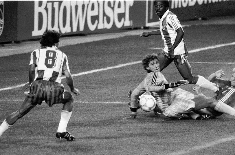 Bittere Niederlage: Am 27. Mai 1987 verliert der FC Bayern das Finale im Landesmeister-Pokal in Wien gegen Porto.