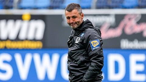 Die Erwartungen waren hoch, der Auftritt dann dürftig: Der Re-Start hat bei Michael Köllner und seinen Löwen nur Frust hinterlassen.