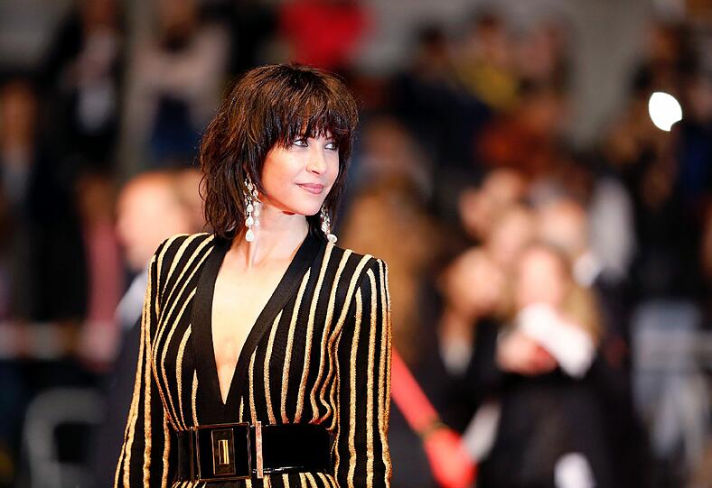 Verführerisch wie eh und je: Sophie Marceau feiert heute ihren 50. Geburtstag. Ihre schönsten Auftritte auf dem roten Teppich.