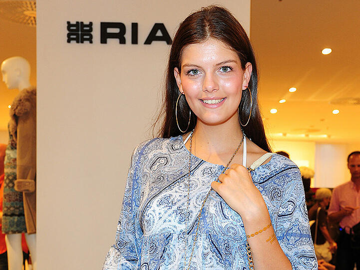 Vanessa Fuchs genießt ihr neues Leben als Model: Auf der Berlin Fashion Week durfte sie unter anderem für das Label Riani laufen