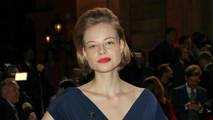 Emma Bading kann sich bei den International Emmys nicht über eine Auszeichnung freuen Emma Bading kann sich bei den International Emmys nicht über eine Auszeichnung freuen