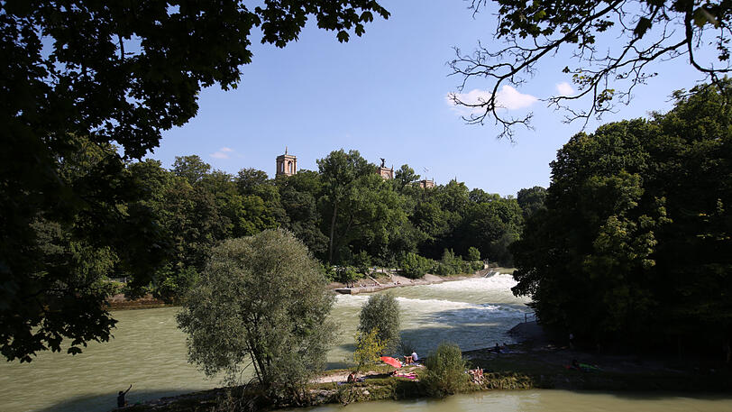 Hier fließen Isar und kleine Isar wieder zusammen &ndash; ein paradiesisches Plätzchen.