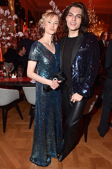 Jessica Madsen und Damian Hurley