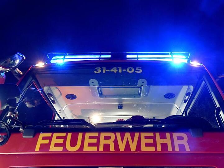 Ein Löschfahrzeug der Feuerwehr. Foto: Carsten Rehder/Archiv
