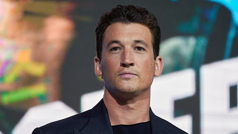 007-Format? Miles Teller bei der "Top Gun"-Premiere.