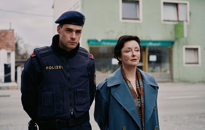 Chefinspektorin Marion Geyer (Regina Fritsch) ermittelt im neuen "Landkrimi" gemeinsam mit Patrick Brandl (Thomas Prenn). Chefinspektorin Marion Geyer (Regina Fritsch) ermittelt im neuen "Landkrimi" gemeinsam mit Patrick Brandl (Thomas Prenn).