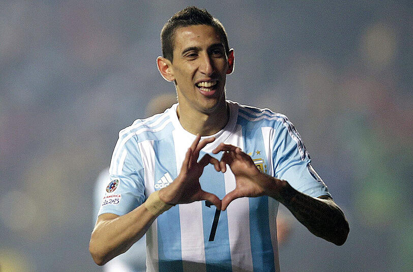 Ist Angel Di Maria noch mit ganzem Herzen bei Manchester? Sein Trainer Louis van Gaal soll nicht mehr von ihm überzeugt sein.