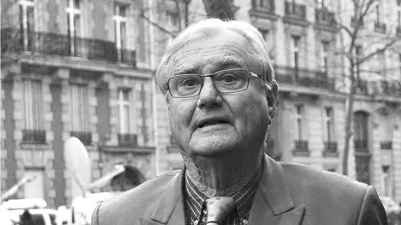 Prinz Henrik von Dänemark (83): Der Ehemann der dänischen Königin Margrethe II. starb am 13. Februar auf Schloss Fredensborg. Er litt an einer Lungeninfektion und hatte einen gutartigen Tumor an der Lunge.