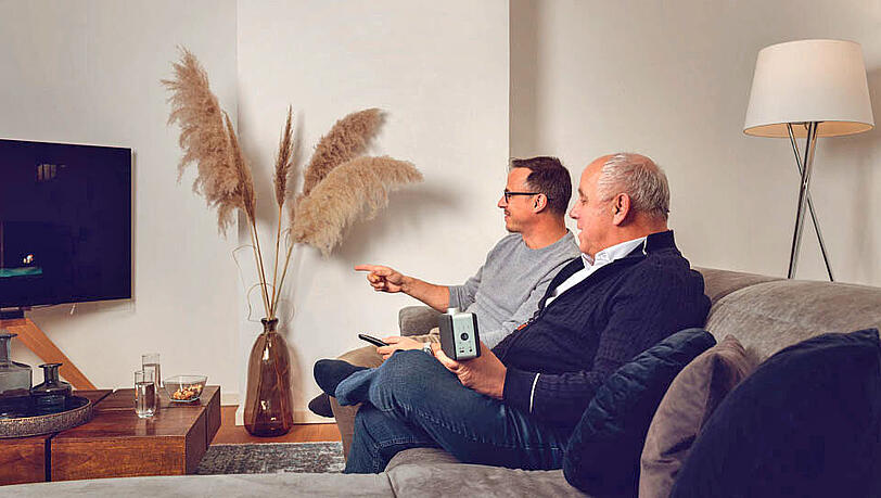 Zum hochauflösenden TV-Bild gehört auch ein ebenso guter Ton. Sprachverstärker machen den Fernseher wieder verständlich. Zum hochauflösenden TV-Bild gehört auch ein ebenso guter Ton. Sprachverstärker machen den Fernseher wieder verständlich.