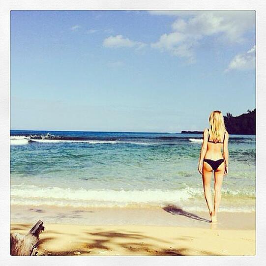 Das Supermodel Rosie Huntington-Whiteley auf Hawaii.