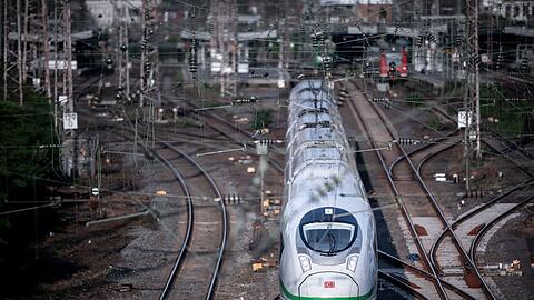 In Sachen Pünktlichkeit sah es bei der Deutschen Bahn im März schon wieder schlechter aus als noch im Januar.