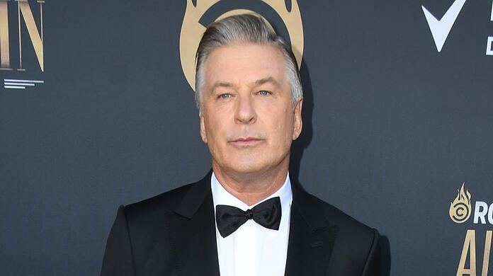 Für Alec Baldwin dürfte es bald vor Gericht gehen.
