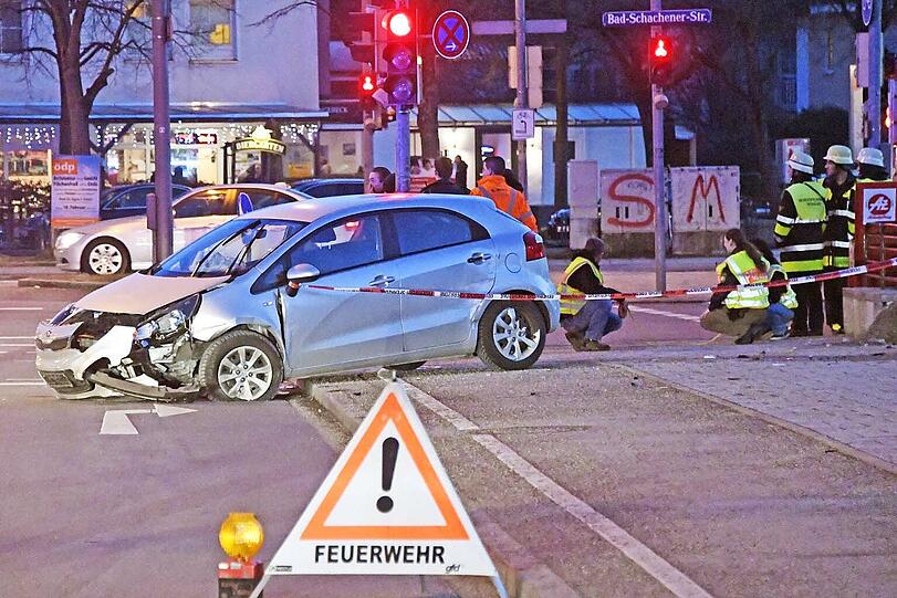 Heftiger Unfall in Berg am Laim. Die Bilder!