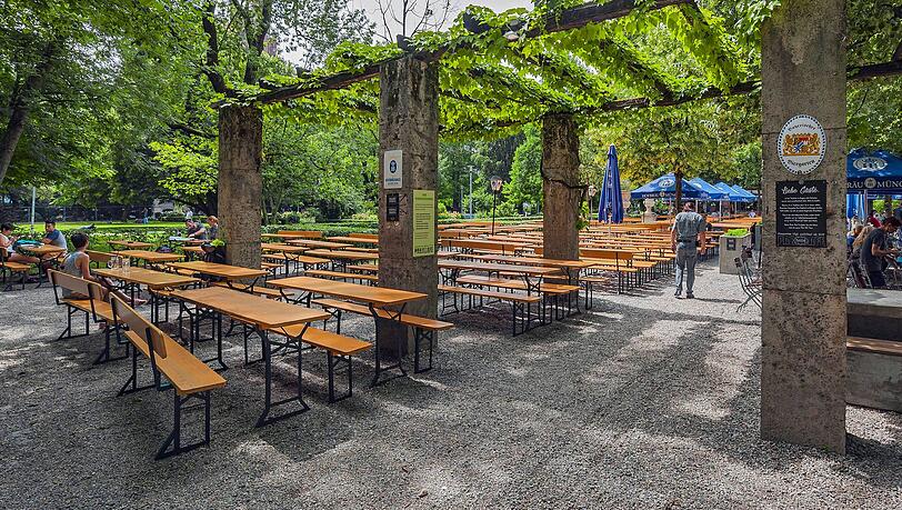 Der Biergarten im Park Café, wo es zur Vergewaltigung gekommen ist. (Archivbild) Der Biergarten im Park Café, wo es zur Vergewaltigung gekommen ist. (Archivbild)