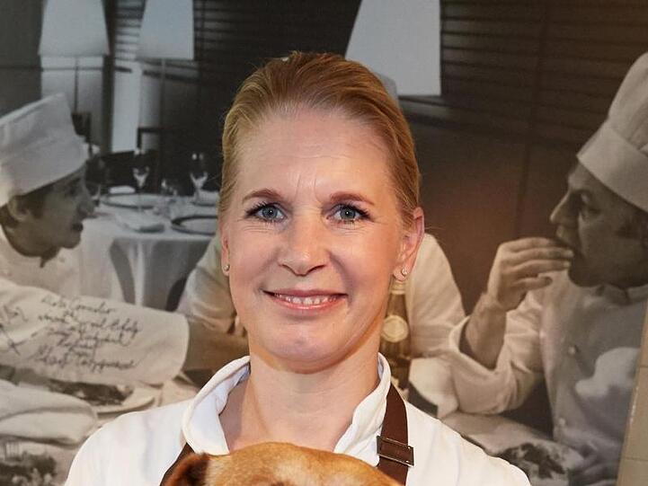 Cornelia Poletto liebt ihren Beruf. Sie steht gern am Herd.