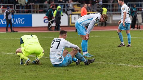 Der Löwen-Schock in der vierten Minute der Nachspielzeit: Richter erzielt das 2:2 für Oldenburg - dabei hat 1860 schon 2:0 geführt.