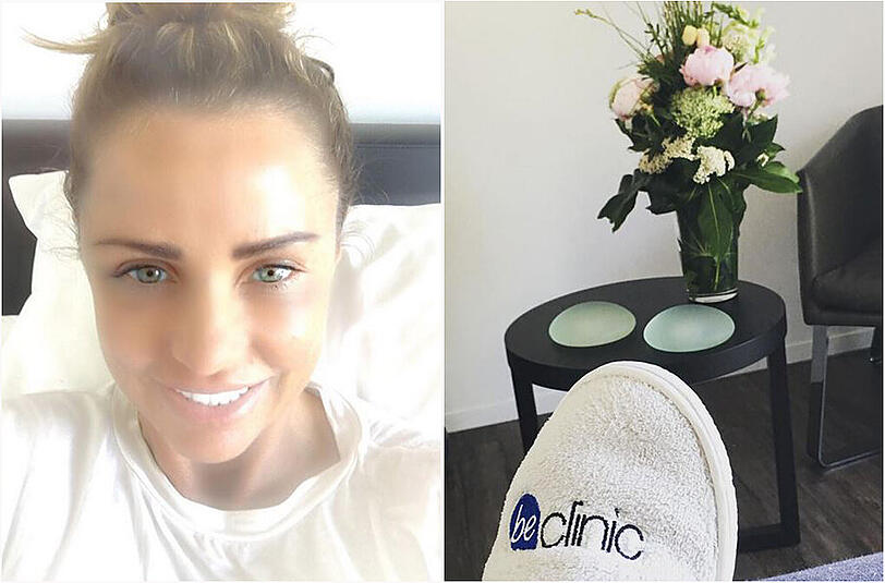 KatiePrice schickt ihren Fans ein Selfie aus dem Krankenhausbett. Daneben: zwei Brustimplantate.