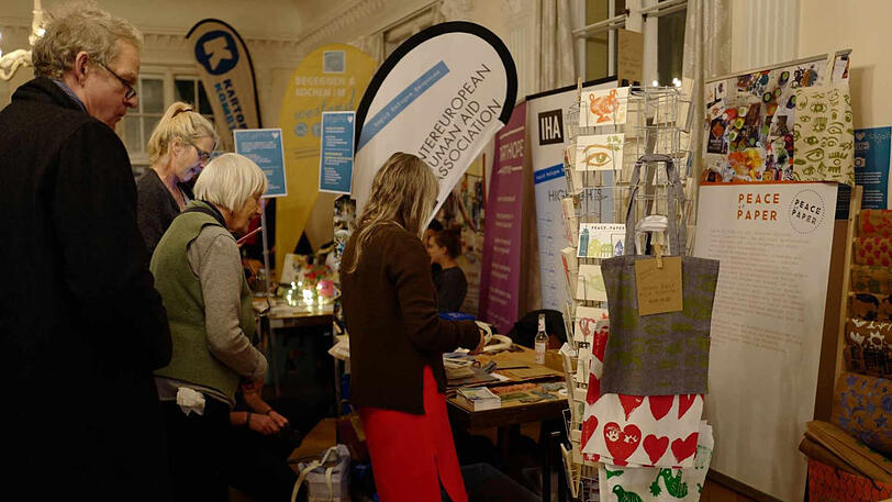30 soziale Projekte stellen sich beim "Giving Tuesday" in München vor.