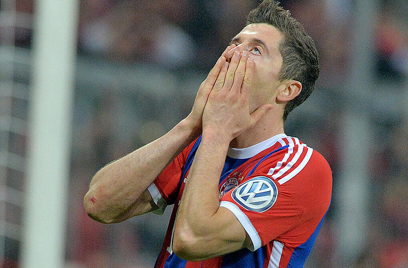 Bayern unterliegt im Pokal-Halbfinale Boruissia Dortmund.