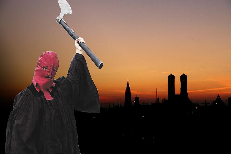 ...beim &bdquo;Weis(s)en Stadtvogel&ldquo; sorgen Schauspieler für Schreck und Grusel während der Führung.