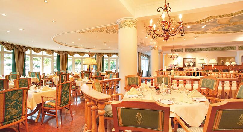 Ein Traumurlaub im "Grand Hotel Zell am See". Zum Kitzsteinhorn ist es nicht weit.