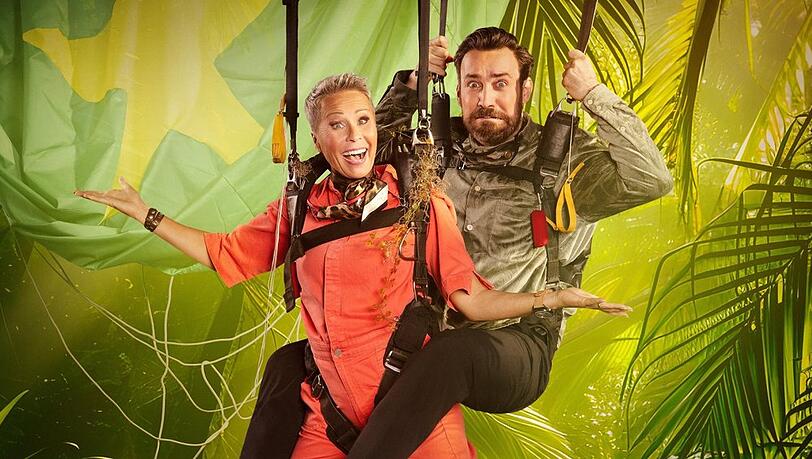 Sonja Zietlow und Jan Köppen verteilen als Camp-Chefs von "Ich bin ein Star - Holt mich hier raus" (RTL) Komplimente und Kritik.