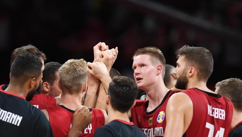 Die deutschen Basketballer müssen gegen die Dominikanische Republik unbedingt gewinnen. Die deutschen Basketballer müssen gegen die Dominikanische Republik unbedingt gewinnen.