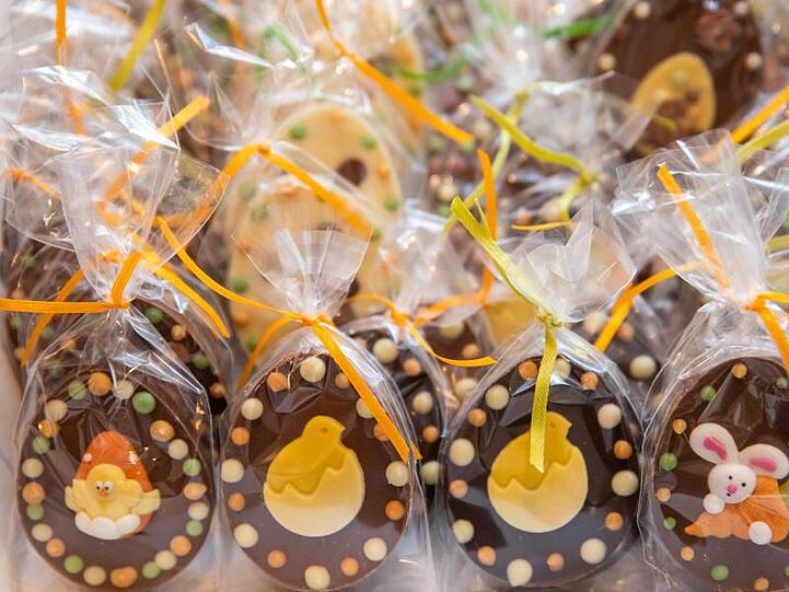 Gerade zu Ostern essen die Deutschen gern viel Schokolade.