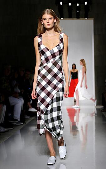 Victoria Beckham findet nicht, dass ihre Models zu dünn sind.